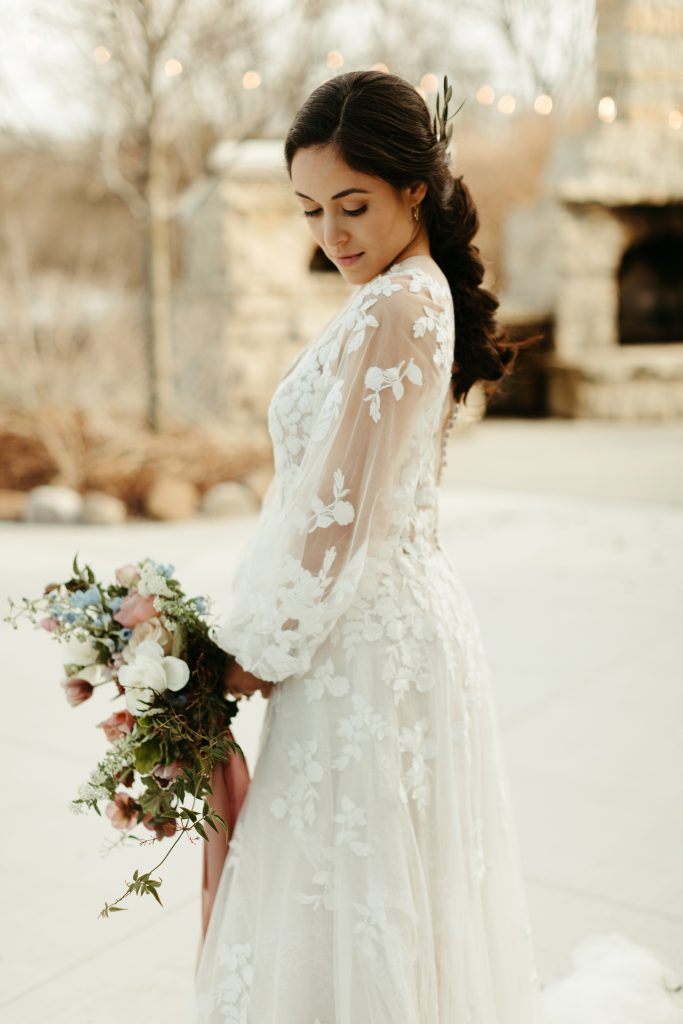 bride with elegant lace dress